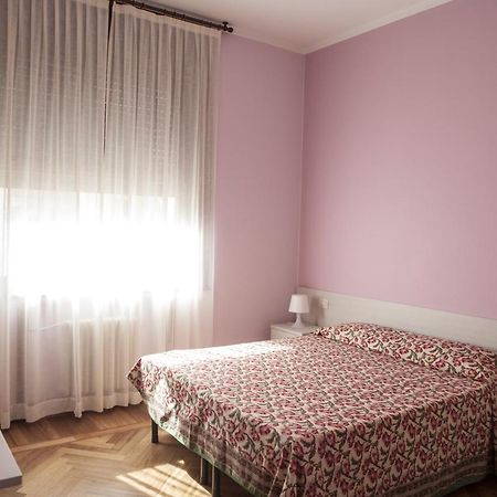 Italy Inn Генуа Екстериор снимка